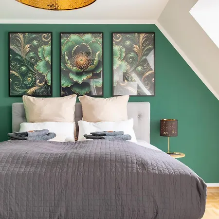 Appartement Luxury Design Altstadt - 3br & Free Parking By Hero Homes *