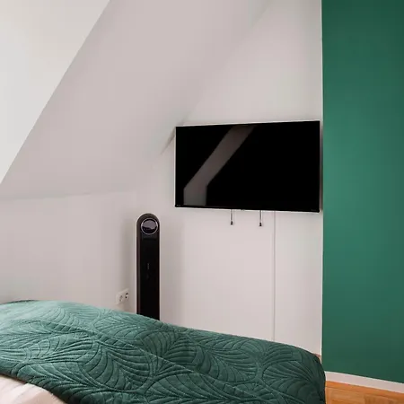 Luxury Design Altstadt - 3br & Free Parking By Hero Homes Appartement Graz