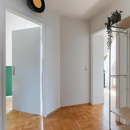 Appartement Luxury Design Altstadt - 3br & Free Parking By Hero Homes *