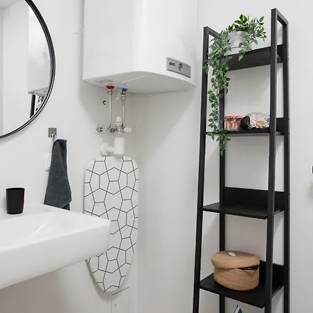 Luxury Design Altstadt - 3br & Free Parking By Hero Homes Appartement *