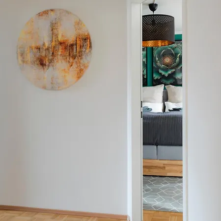 Appartement Luxury Design Altstadt - 3br & Free Parking By Hero Homes *
