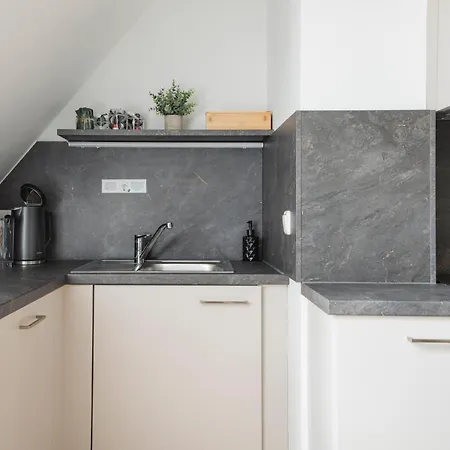 Appartement Luxury Design Altstadt - 3br & Free Parking By Hero Homes *