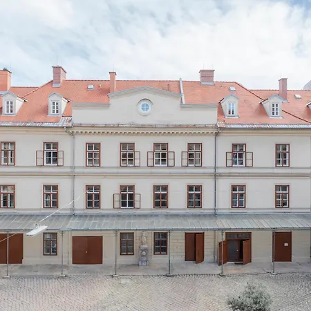 Appartement Luxury Design Altstadt - 3br & Free Parking By Hero Homes *