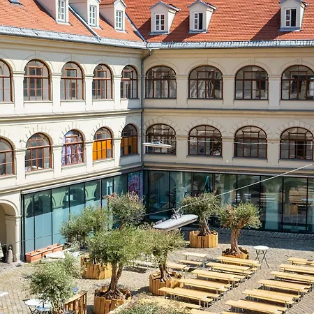 Luxury Design Altstadt - 3br & Free Parking By Hero Homes Appartement *